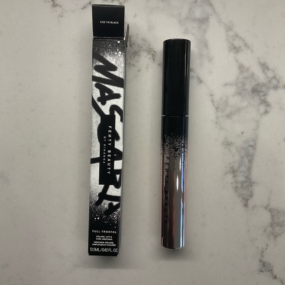 FENTY BEAUTY Full Frontal Volume Lift & Curl Mascara FULL SIZE - Picture 2 of 5